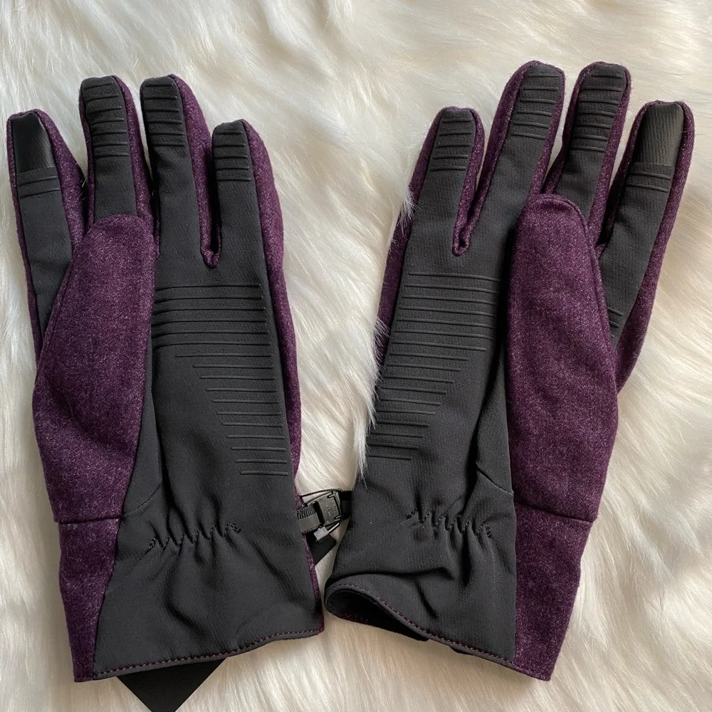 Lululemon City Keeper Gloves NWT L/XL Purple HTGT